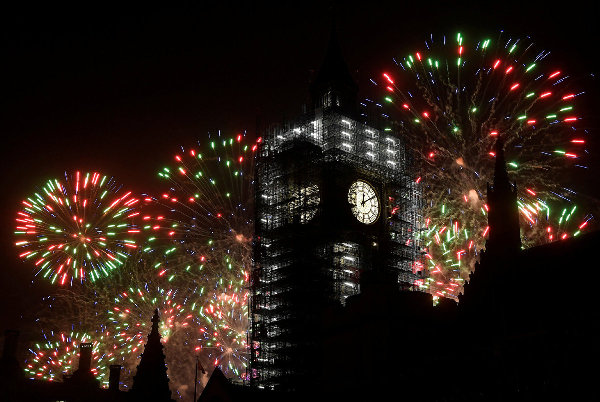 這些年，春節(jié)已經走出國門，各國都在跟我們一起過年